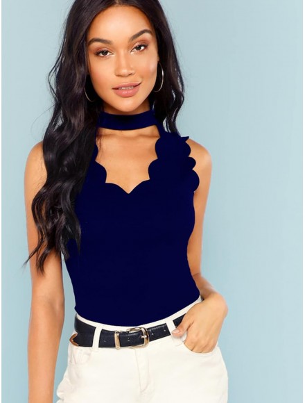 Scallop Trim V-Cut Neck Tank Top