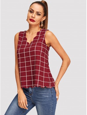 Scallop Trim Detail Grid Top