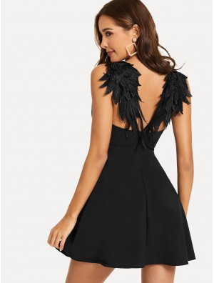 Contrast Wing Back Cami Dress